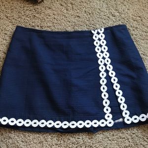 Lilly Pulitzer Lenore Skort in Blue (Navy)